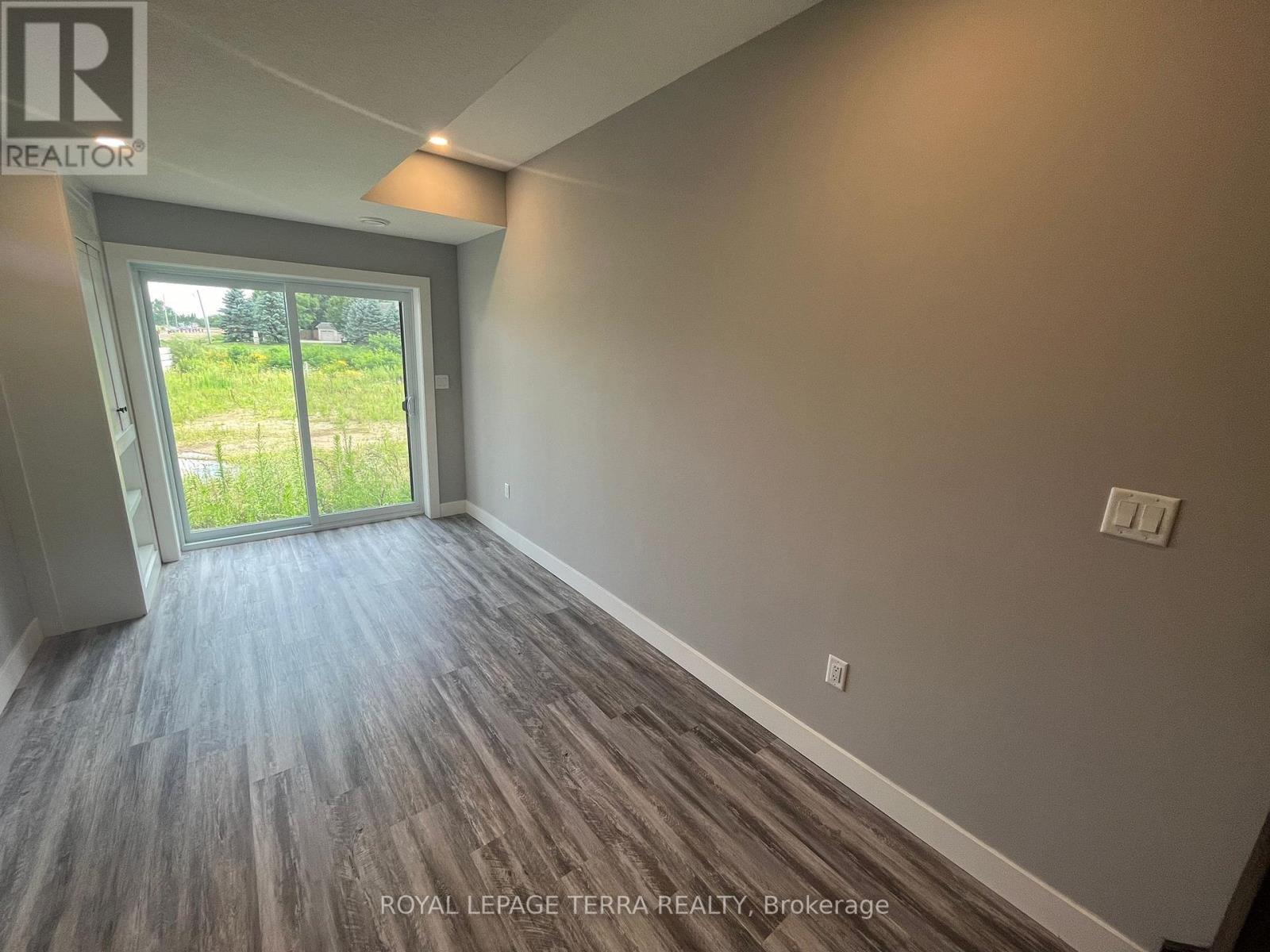 3 - 3557 Colonel Talbot Road, London